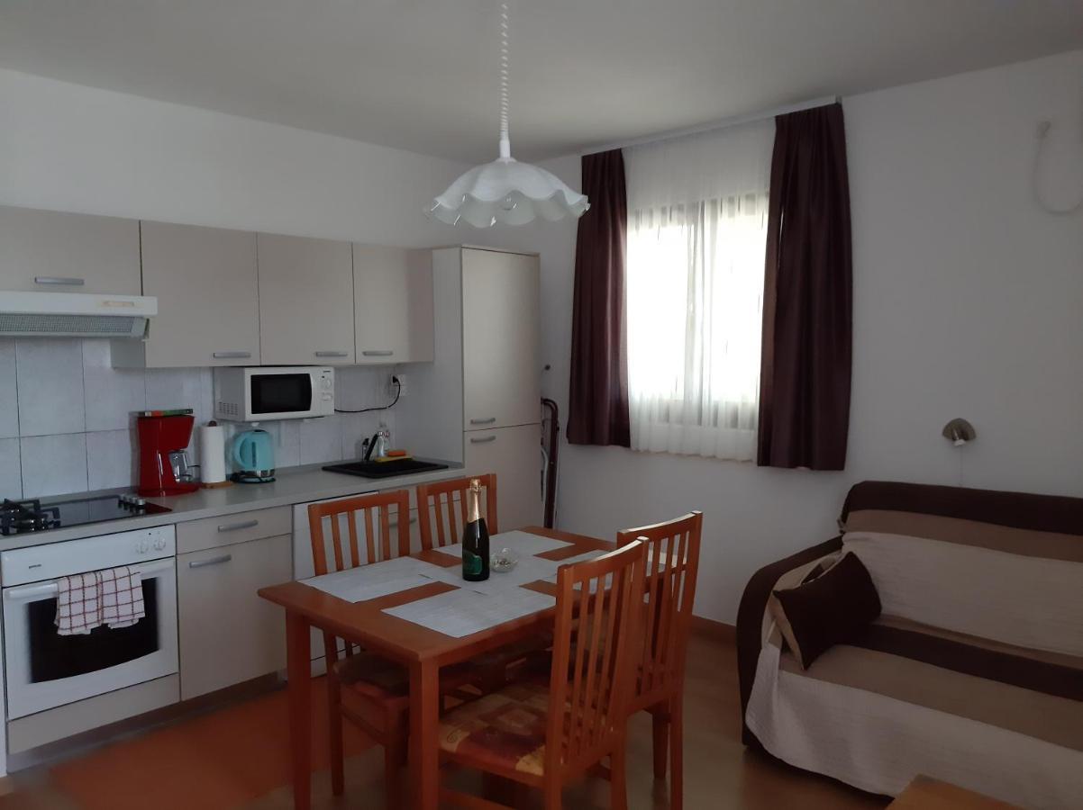 Apartments Agrijan Масленица Екстер'єр фото